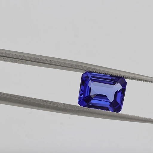 The Allure of Emerald and Diamond Bracelets